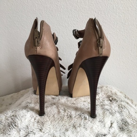 Aldo buckle strap platform heels - Picture 3 of 5